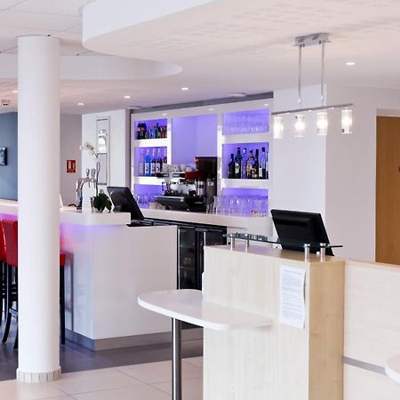 Ibis Lyon Est Chaponnay Hotel Étterem fotó